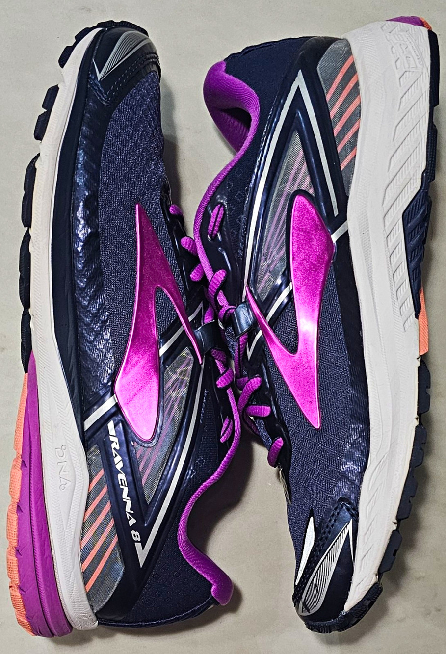 Brooks Ravenna 8 Women's Size 8.5 Peacoat Purple Coral Running Shoes